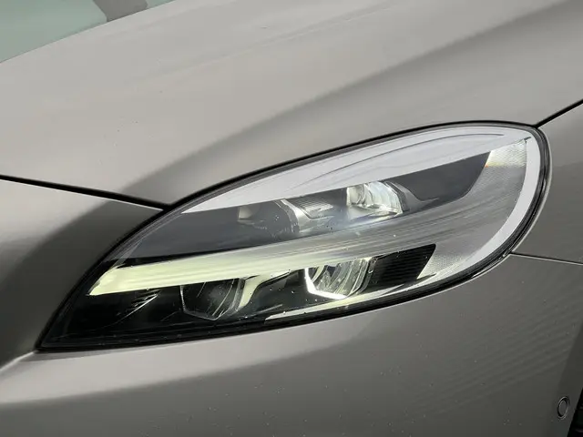 Volvo V40 Cross Country 1.5 T3 Polar+ Luxury 2019 Benzine 6