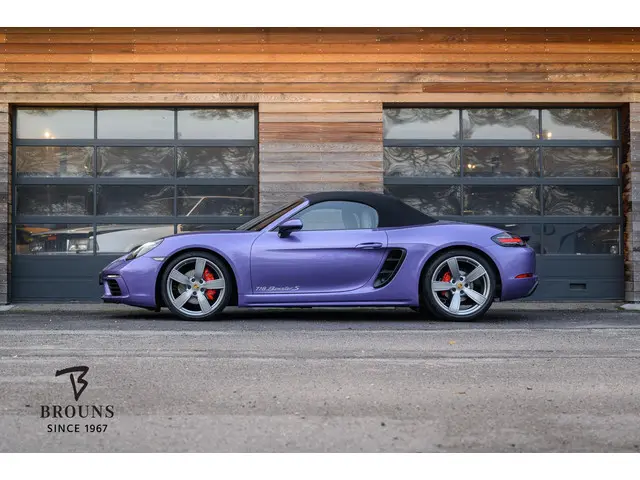 Porsche 718 Boxster S 2023 Benzine 2