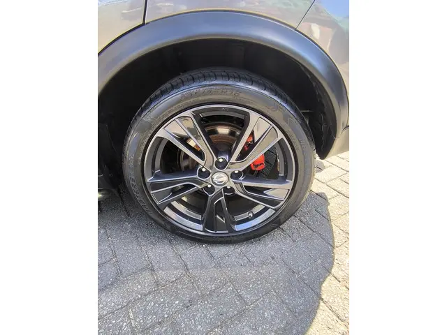 Nissan Juke 1.2 DIG-T S/S Tekna 2016 Benzine 16