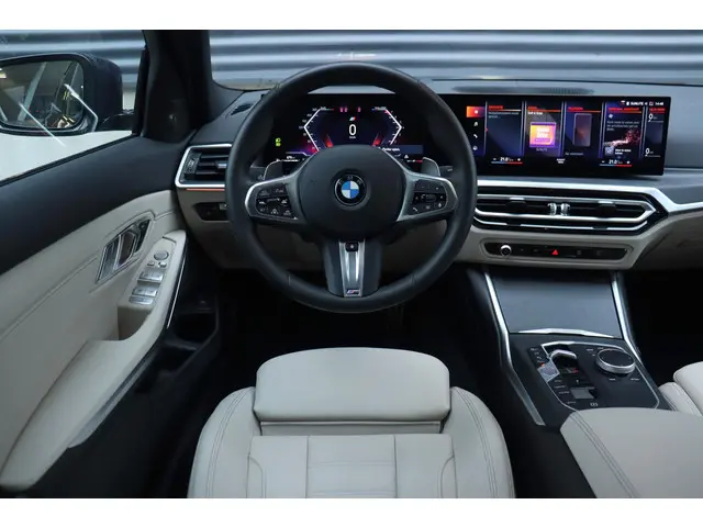 BMW 3 Serie Sedan 320i 2024 Benzine 9