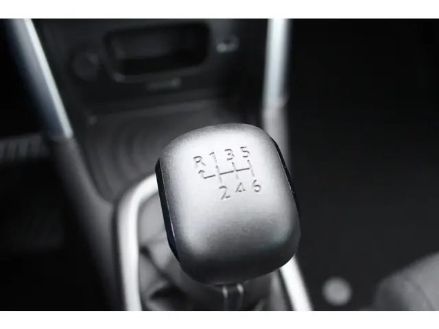 Citroën C3 Aircross 1.2 PureTech S&S Shine 2020 Benzine 14