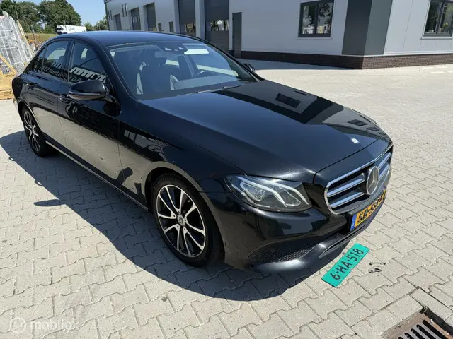 Mercedes-Benz E-Klasse 2