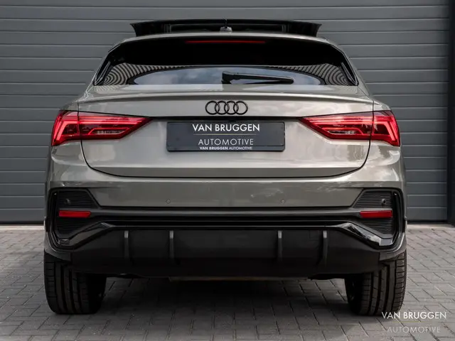 Audi Q3 Sportback 45 TFSI E S-Line 2021 Hybride Benzine 8