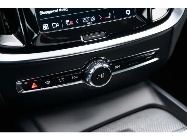 Volvo S60 B4 Ultimate Dark 2023 Benzine 29