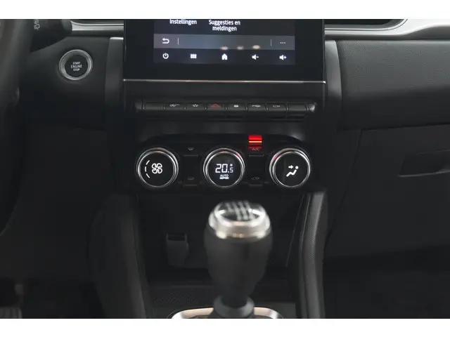 Renault Captur TCe 90 Techno 2024 Benzine 47
