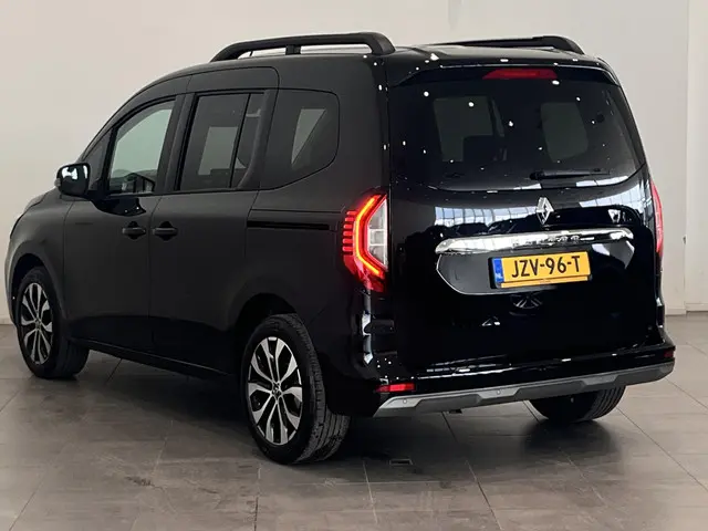 Renault Kangoo 1.3 TCe 130 EDC Techno 2023 Benzine 6