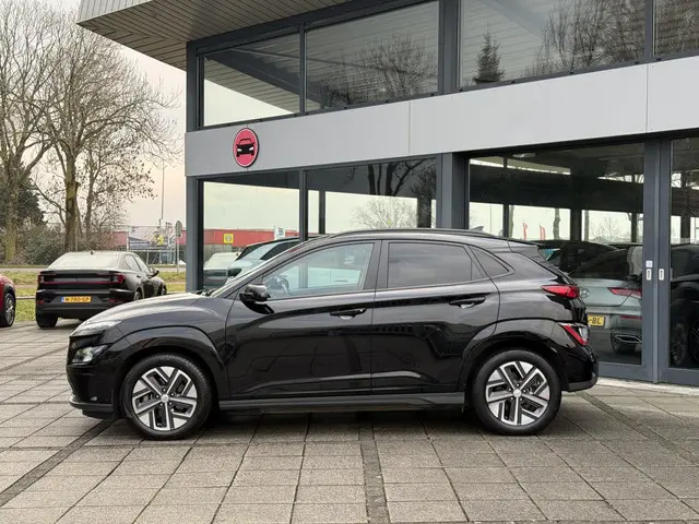 Hyundai Kona 3