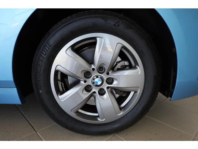 BMW 1 Serie 5-deurs 118i 2020 Benzine 6