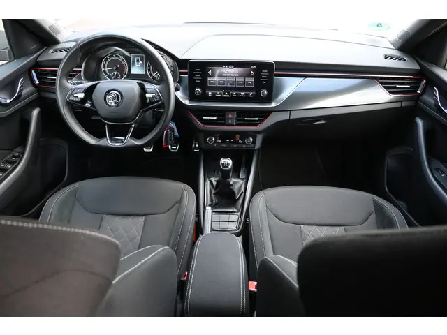 Škoda Scala 1.0 TSI Sport Business 2021 Benzine 4