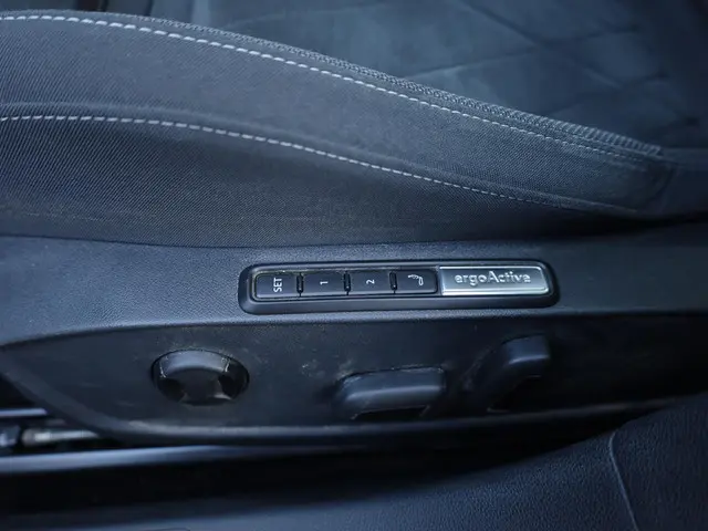 Volkswagen Golf 1.4 eHybrid PHEV 2022 Hybride Benzine 17