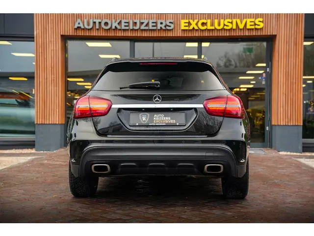 Mercedes-Benz GLA GLA 180 2019 Benzine 7