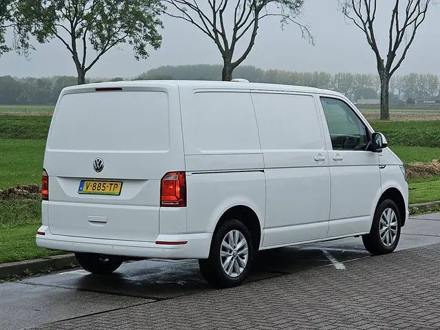 Volkswagen Transporter 2.0 TDI 2019 Diesel 3