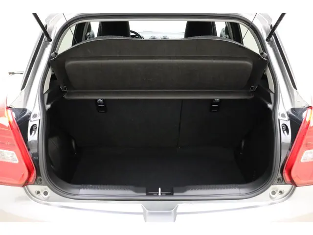 Suzuki Swift 1.2 Select Smart Hybrid 2024 Benzine 13