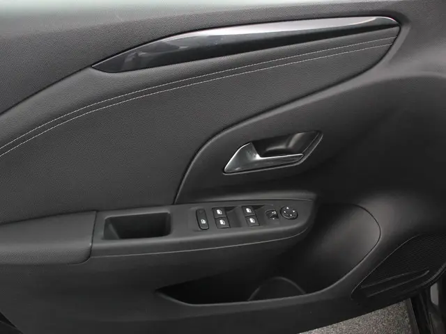 Opel Corsa 1.2 Turbo Automaat GS Line 2024 Benzine 12