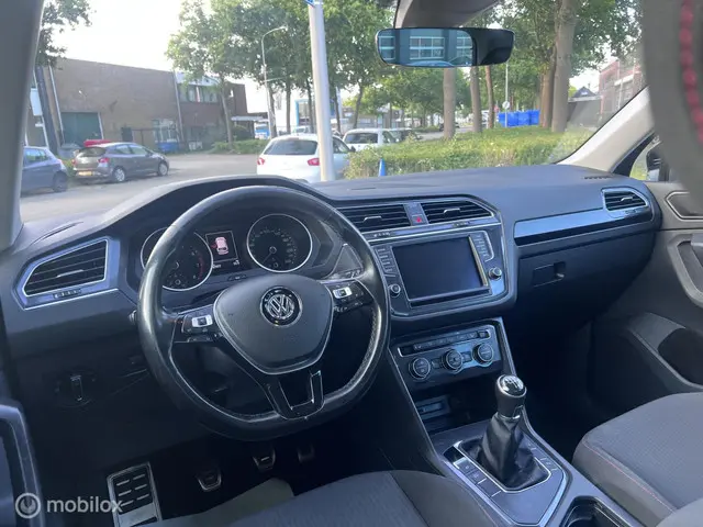 Volkswagen Tiguan 1.4 TSI Comfortline 2017 Benzine 11
