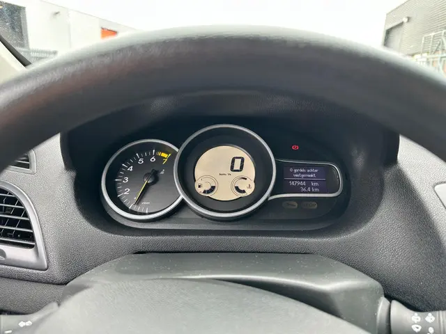 Renault Mégane 1.6 Authentique 2012 Benzine 11