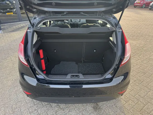 Ford Fiesta 1.0 EcoBoost 100pk Titanium 2014 Benzine 8