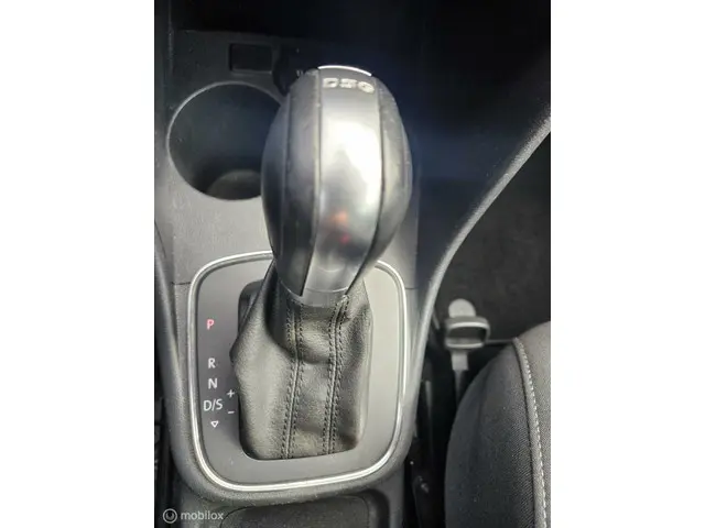 Volkswagen Polo 1.2 TSI Highline Automaat 2015 Benzine 16