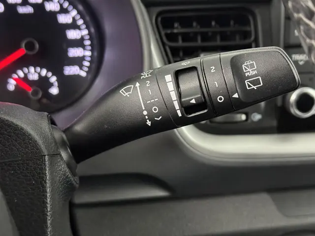 Kia Stonic 1.0 T-GDi DynamicLine 2020 Benzine 31
