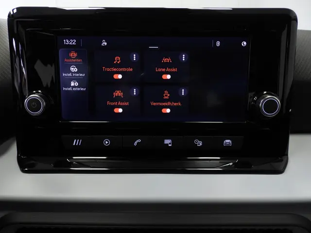 SEAT Arona 1.0 TSI Style 2023 Benzine 12