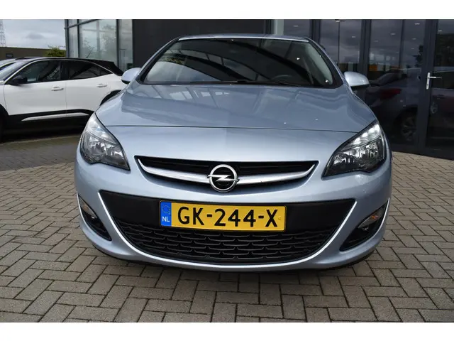 Opel Astra 1.4 Turbo Blitz 2015 Benzine 10