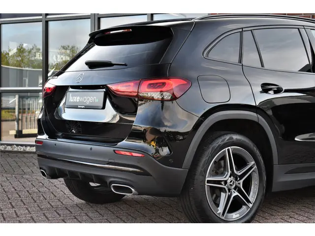 Mercedes-Benz GLA 250 e AMG 2021 Hybride Benzine 22