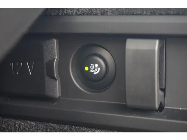 BMW 5 Serie Touring 530e 2024 Hybride Benzine 24