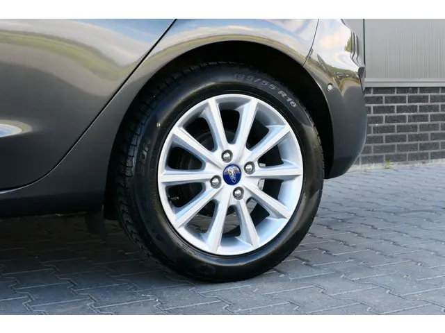 Ford Fiesta 1.0 EcoBoost Titanium 2019 Benzine 11