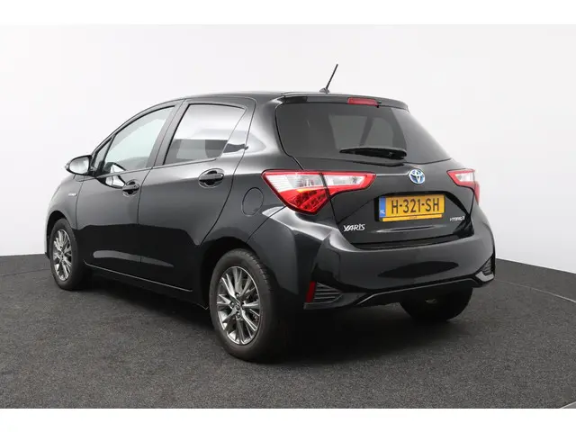 Toyota Yaris 1.5 Hybrid Dynamic 2020 Hybride Benzine 38