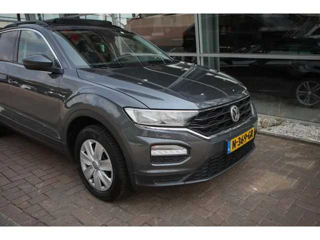 Volkswagen T-Roc 1.0 TSI Sport | Pano | 2019 Benzine 23