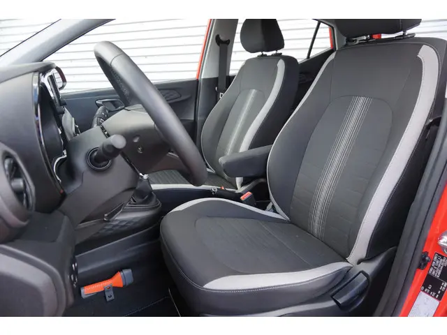Hyundai i10 1.0 Comfort 2020 Benzine 9