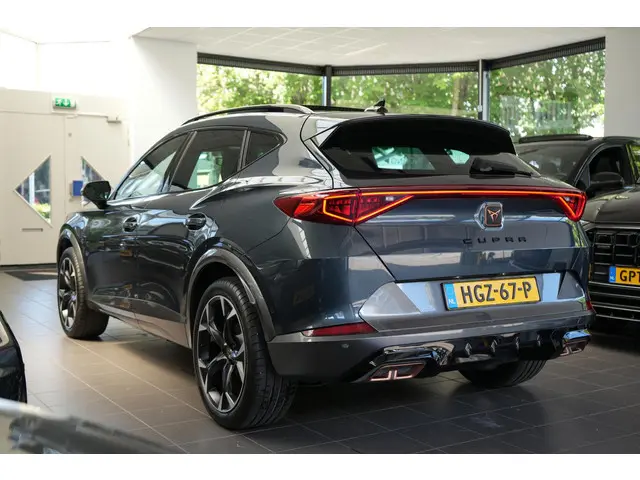 CUPRA Formentor 1.4 e-Hybrid 2023 Hybride Benzine 8