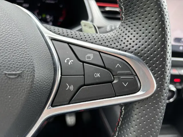 Renault Captur 1.3 mild hybrid 160 R.S. Line 2023 Benzine 22