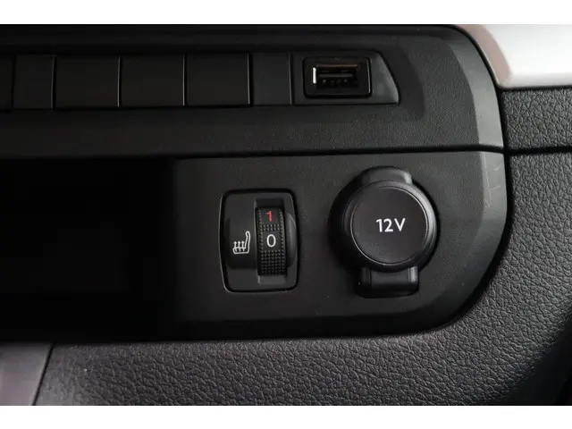 Peugeot e-Expert EV L3 75 kWh 2023 Elektrisch 26
