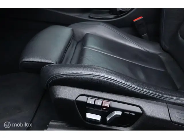 BMW 4 Serie Coupé 440i High Executive 2017 Benzine 14