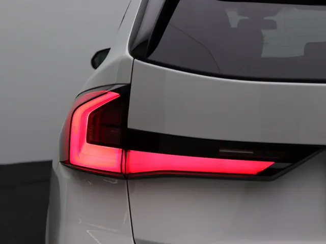 BMW iX1 eDrive20 2025 Elektrisch 9