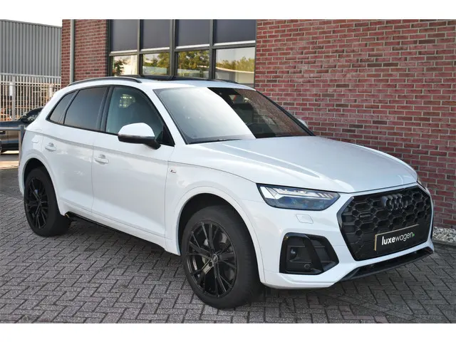 Audi Q5 50 TFSI e S-Edition 2023 Hybride Benzine 66