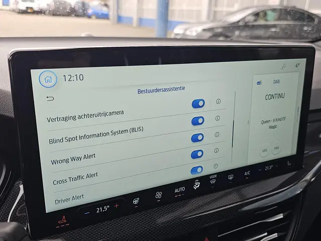Ford Focus 1.0 EcoBoost Hybrid ST Line 2024 Benzine 24