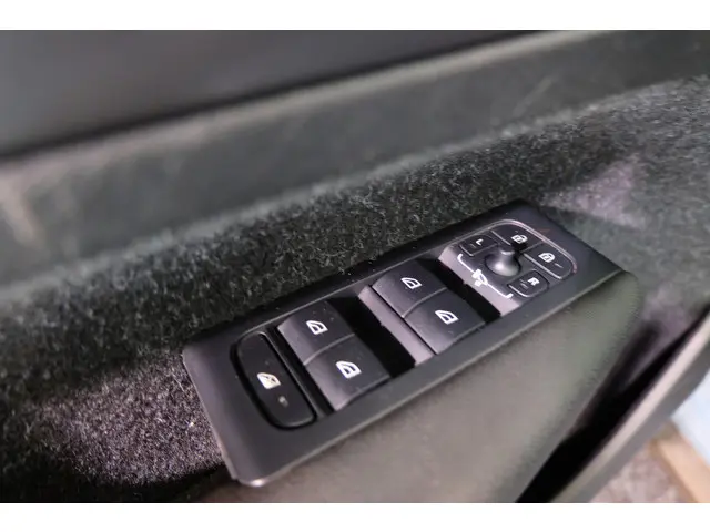 Volvo XC40 1.5 T3 Momentum Pro 2020 Benzine 26