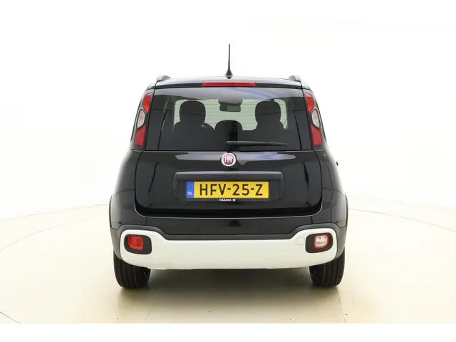 Fiat Panda 1.0 Hybrid Pandina 2025 Benzine 11
