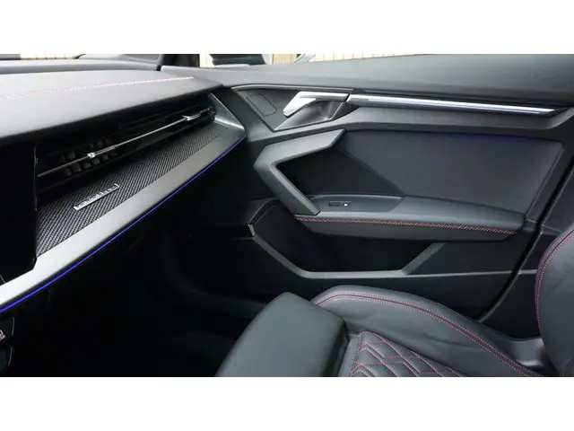 Audi S3 Sportback 2.0 TFSI 310pk Quattro 2021 Benzine 68