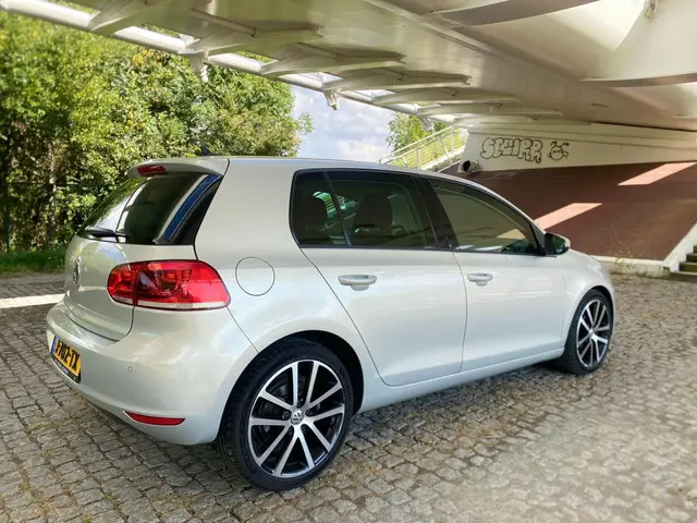 Volkswagen Golf 1.4 TSI Highline Automaat 2012 Benzine 20