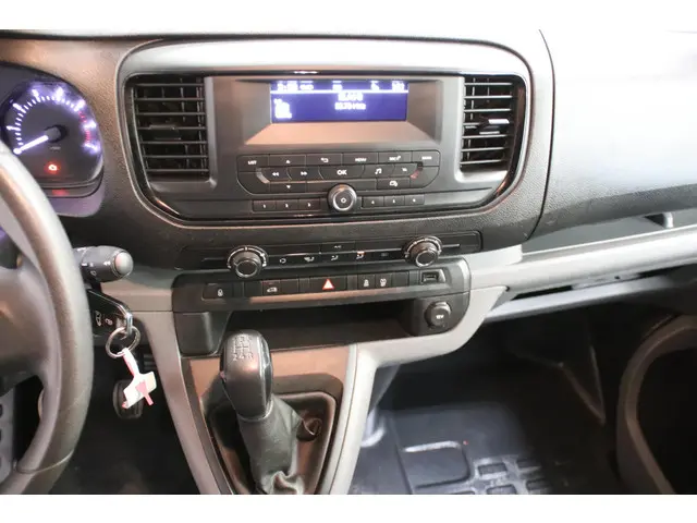 Peugeot Expert 226C 1.6 BlueHDI 95 Premium 2018 Diesel 10