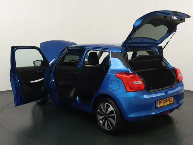 Suzuki Swift 1.2 Stijl Smart Hybrid 2020 Benzine 22