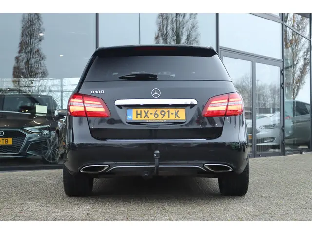Mercedes-Benz B-Klasse 180 AMBITION 2016 Benzine 9