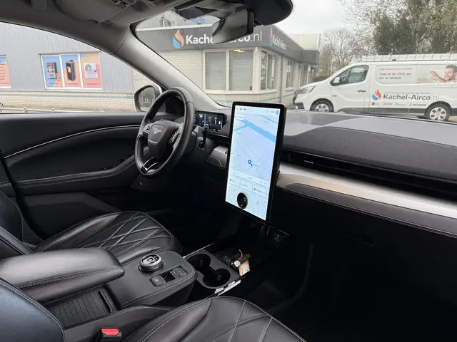 Ford Mustang Mach-E Aut. 75 kWh 2021 Elektrisch 14
