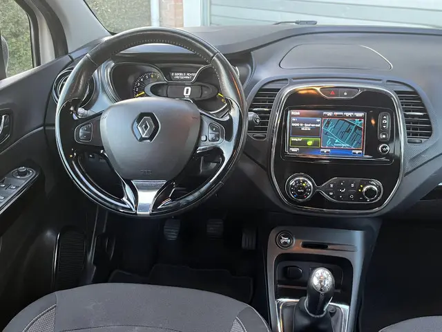 Renault Captur 0.9 TCe Dynamique 2015 Benzine 17