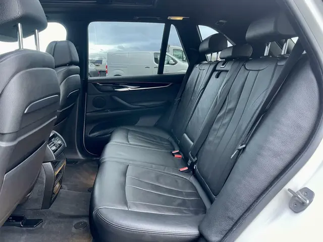 BMW X5 M50d M-SPORT|381PK|PANO 2015 Diesel 12