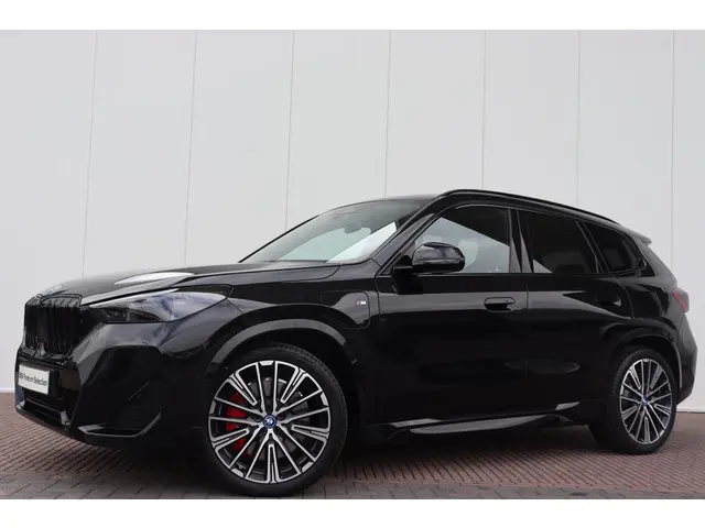 BMW X1 xDrive25e 2025 Hybride Benzine 39