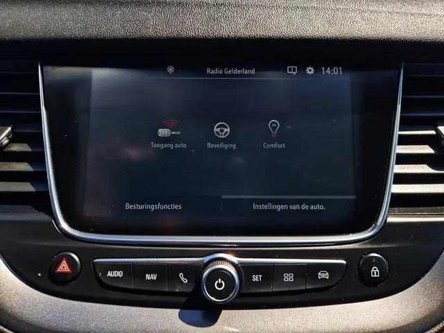 Opel Grandland X 1.2 Turbo 2019 Benzine 40
